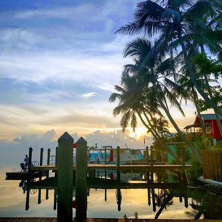 Conch Key Fishing Lodge & Marina